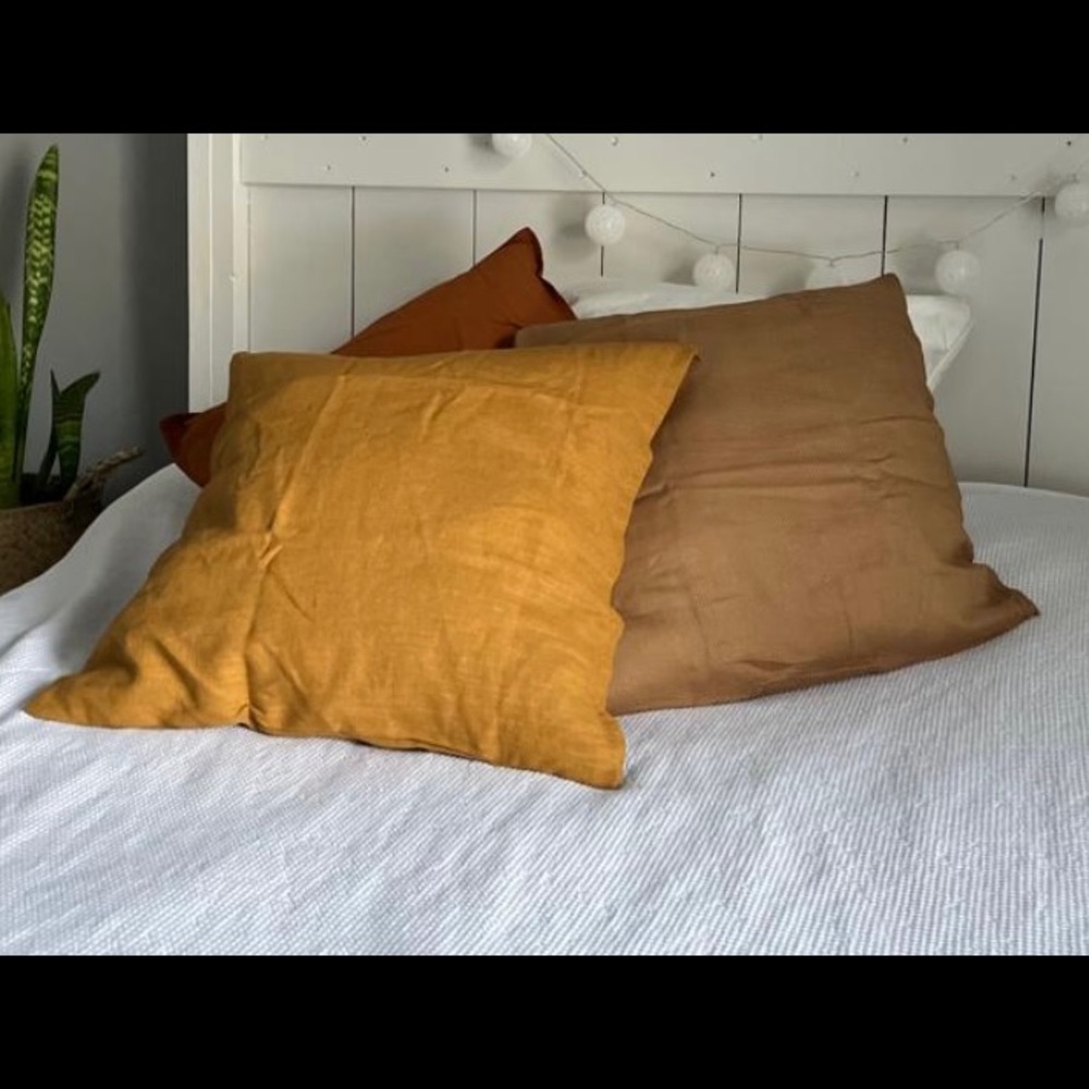 Pillow shams and stuffers